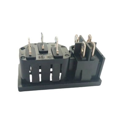 15A 250V Panel Mount IEC C14 Einlasssteckdose mit Bootsform-Roker-Schalter