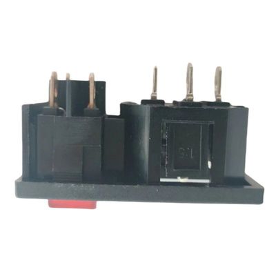 15A 250V Panel Mount IEC C14 Einlasssteckdose mit Bootsform-Roker-Schalter